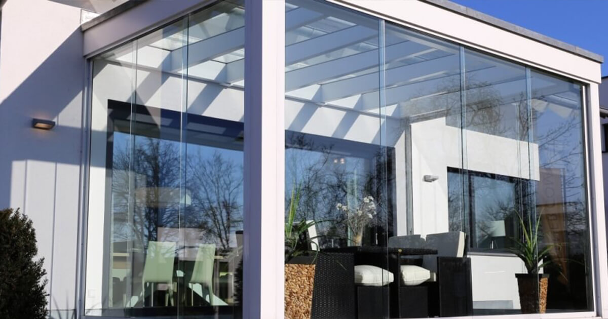 Bespoke modern frameless glass extensions 2