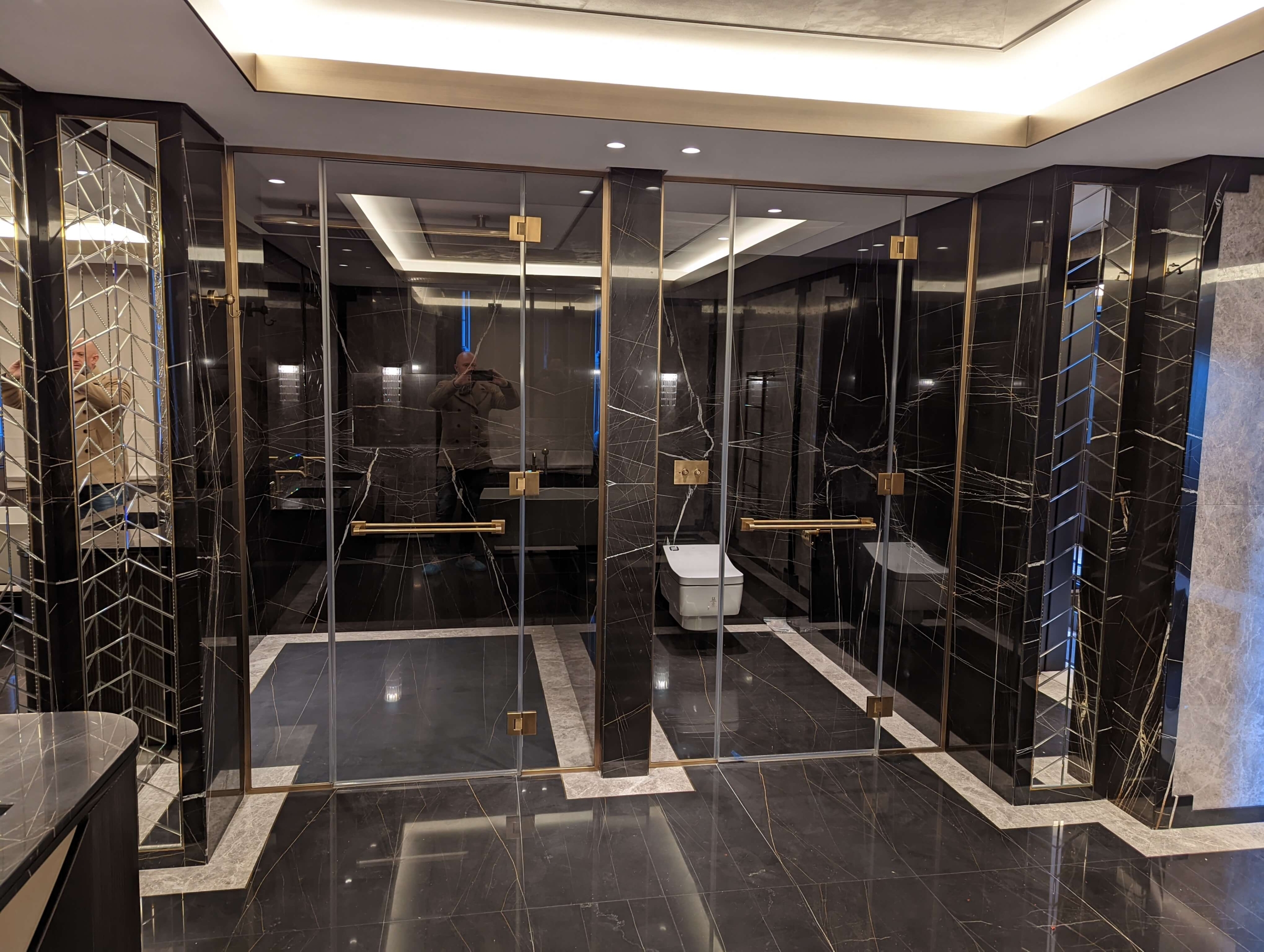 PXL_20211210_113632220