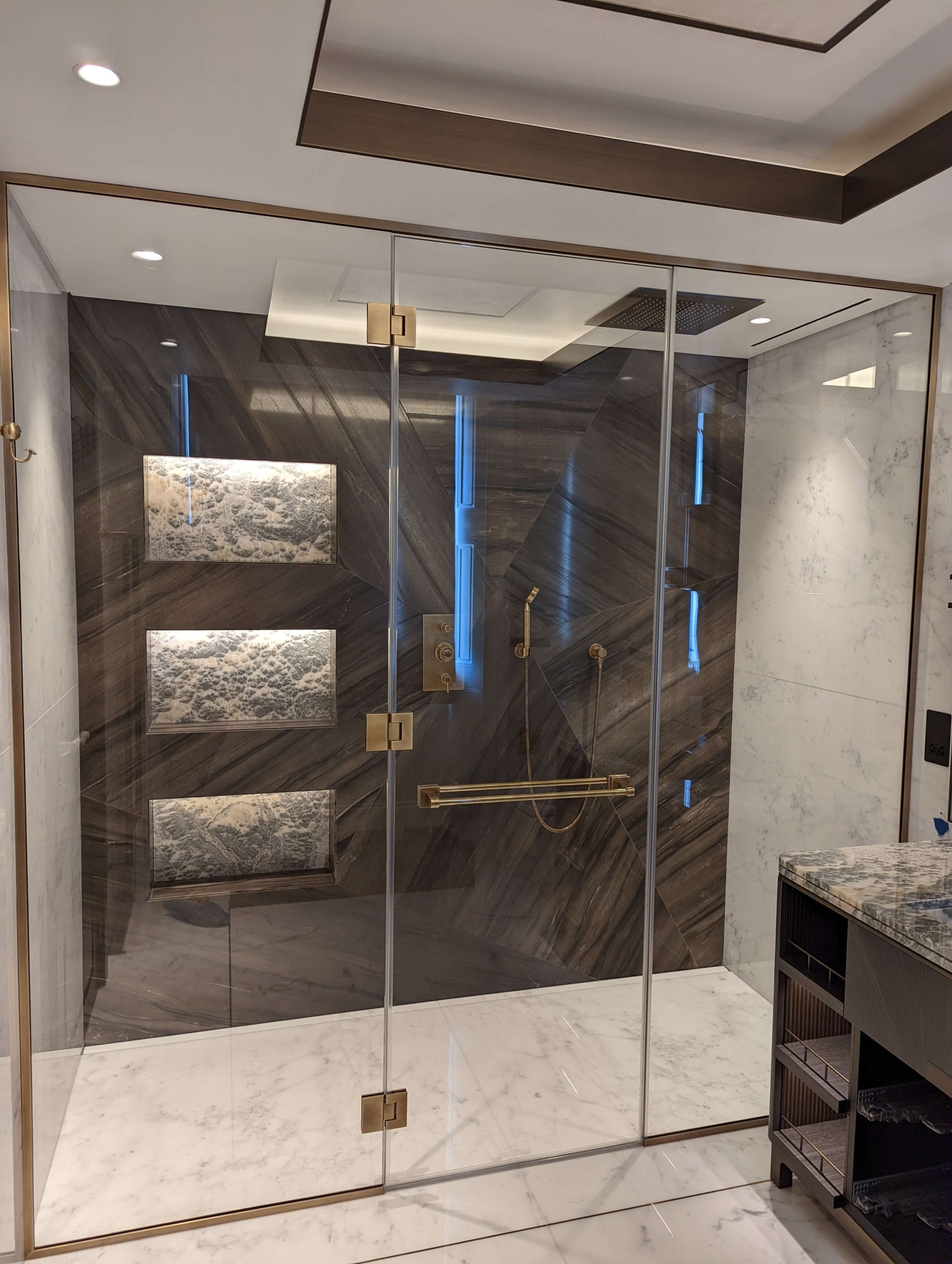 PXL_20211210_114322649