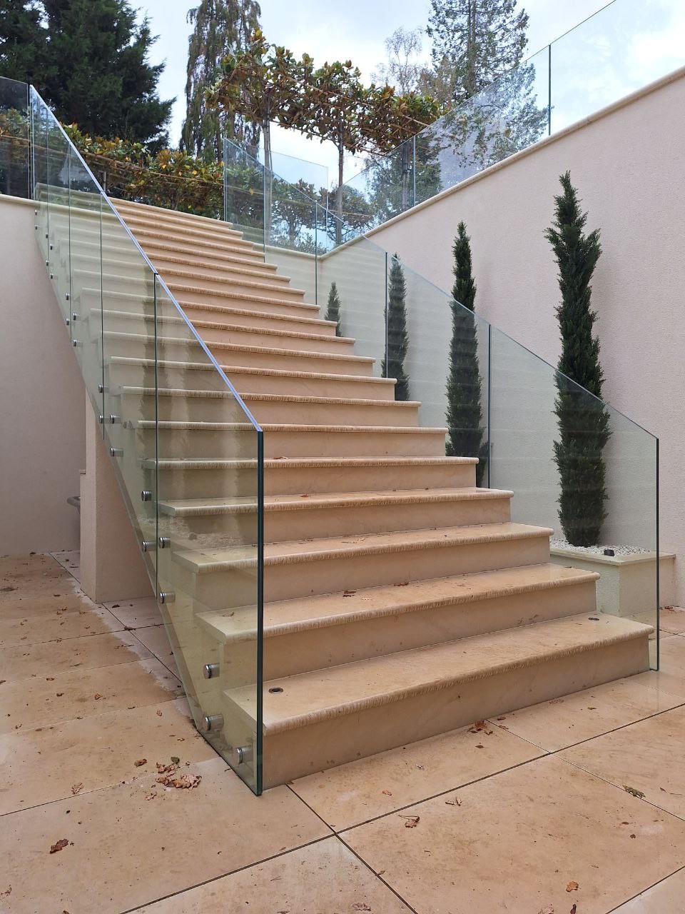 Fryerning Essex - External Balustrading 21.5mm 03